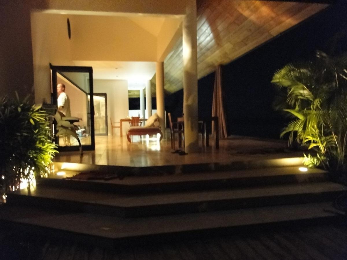 Ocean Breeze Villa Tevaitoa Exteriör bild
